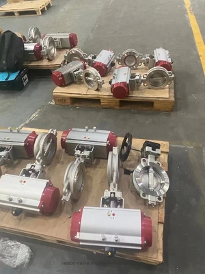 Valvola a farfalla pneumatica con alette, guarnizione EPDM, media pressione