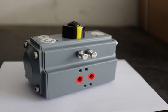 L'azionatore pneumatico Ptfe dell'aria della temperatura massima minima ha ricoperto i doppi azionatori pneumatici orizzontali sostituti